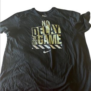 Mens  The Nike tee  XXL